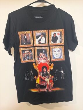 💿💿💿🤴🏽💿💿💿Michael Jackson Vintage Album Collage Graphic Black Tee - Size S